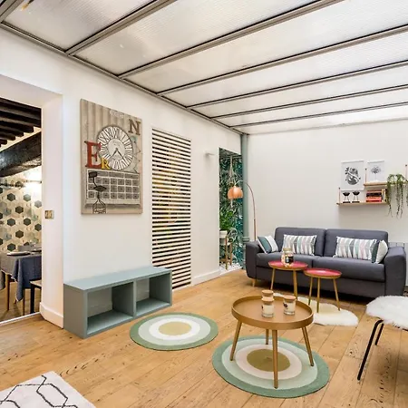 Apartment Cmg Turenne/ Temple
